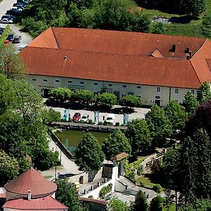 Отель Schlossbrauerei Weinberg - Erste Ooe. Gasthausbrauerei Kefermarkt Exterior photo