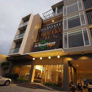 De Boutique Style Hotel Маланг Exterior photo
