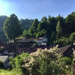 Отель Landferienhaus Linde Лангенбах Exterior photo