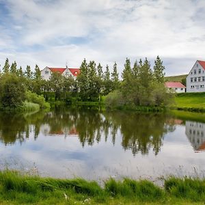 Hotel Laugar Лейгар Exterior photo