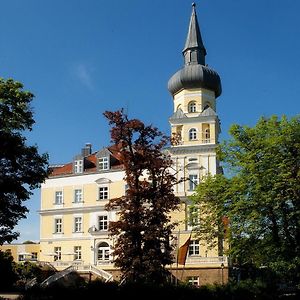 Hotel Schloss Шварценфельд Exterior photo