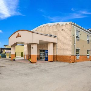 Knights Inn Ориллия Exterior photo