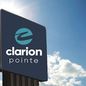 Отель Clarion Pointe Хорн-Лейк Exterior photo