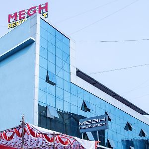 Отель Megh Residency Нави Мумбаи Exterior photo