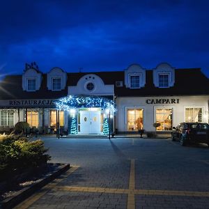 Hotel Campari Gora Motyczna Exterior photo