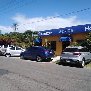 Bluerock Hostal Давид Exterior photo