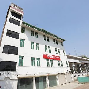 Oyo 8840 Hotel Namaskar Bhairaun Ghat Exterior photo