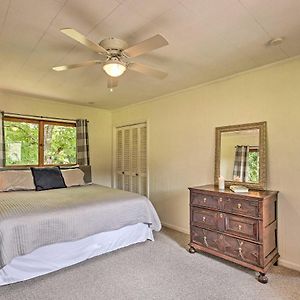 Charming Summerville Home With Yard And Sunroom! Exterior photo