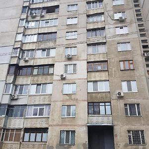 Стильные аппартаменты на Новых Домах Харьков Exterior photo