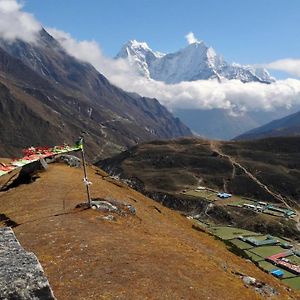 Machermo Lodge & Bakery Khumjung Exterior photo