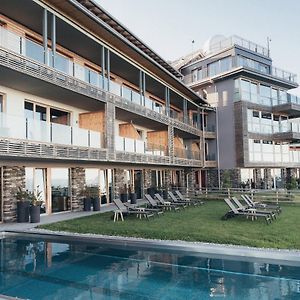 Alpinhotel Pacheiner Треффен Exterior photo