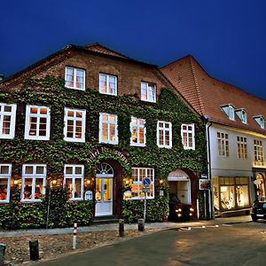 Hotel Bremer Hof Линебург Exterior photo