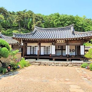 Tohyang Traditional House Bonghwa Exterior photo