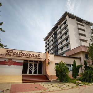 Hotel Select Slobozia Слобозия Exterior photo