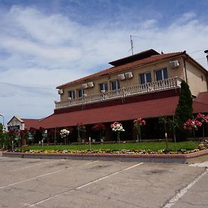 Guesthouse & Restaurant Tekovina Смедерево Exterior photo