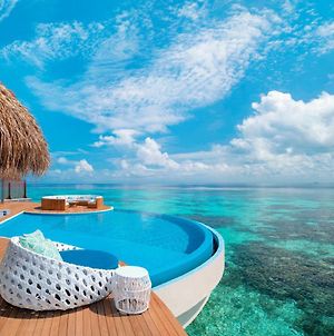 Отель W Maldives Fesdu Island Exterior photo