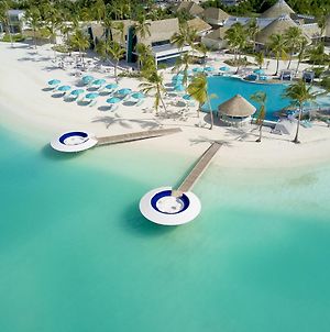 Отель Kandima Maldives Кудахувадху Exterior photo