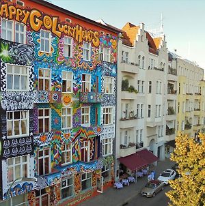 Happy Go Lucky Hotel + Hostel Берлин Exterior photo