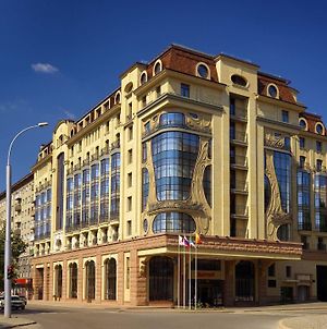 Новосибирск Марриотт Отель Exterior photo