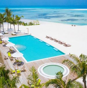 Innahura Maldives Resort Атолл Лавияни Exterior photo